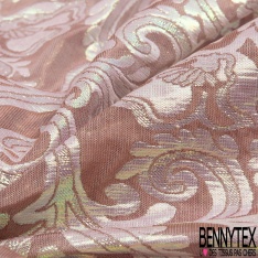 Brocart haute couture fin fabriqué en France motif floral baroque lurex or violine fond framboise