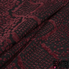 Jersey polyester fin flammé motif peau de serpent velours ton sur ton bordeaux